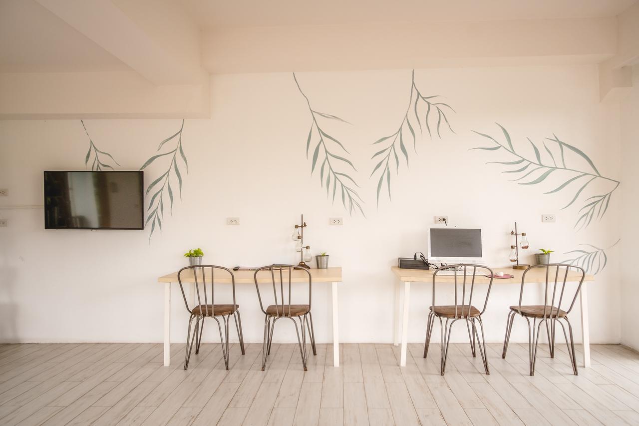 The Dearly Koh Tao Hostel-Padi 5 Star Dive Resort Екстер'єр фото